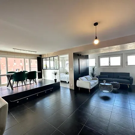 L'elegant דירה *